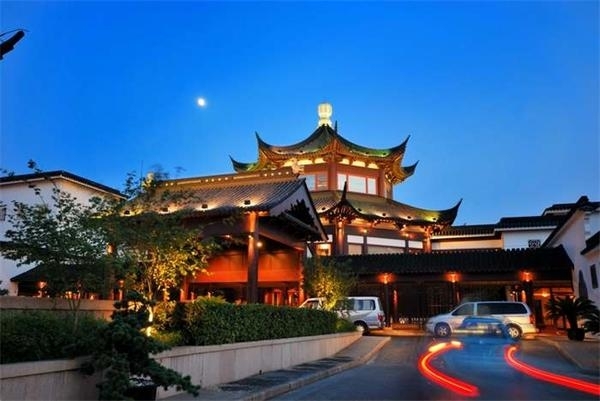 中国最富20大城市排行榜第3名：江苏苏州市。 