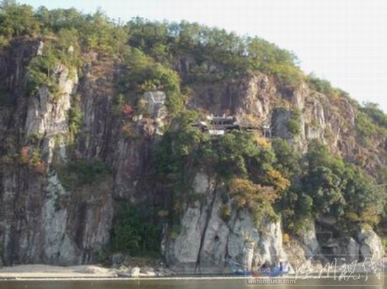 楠溪江太平岩，桂林太平岩哪有如此绝色？