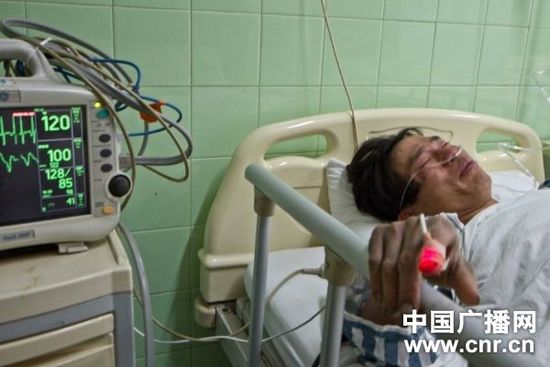 南宁地铁塌方报道有误，发生塌方事故的是南宁市政污水管线工地