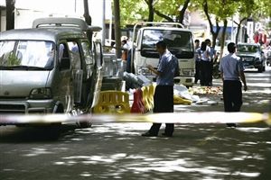 宁波发生司机撞人后将伤者割喉，就是之前报道的宁波割喉杀人案