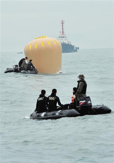 韩岁月号客轮翻沉，逃跑船长或被判无期