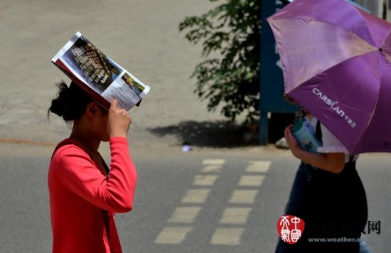 郑州入夏后迎来高温日，5月20日最高温36.5℃。