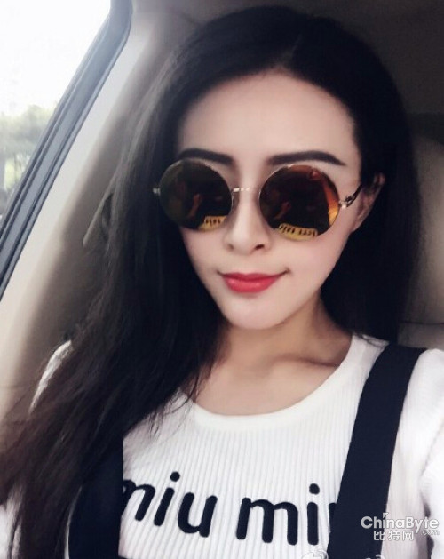 酷似范冰冰?；ㄗ吆? width=