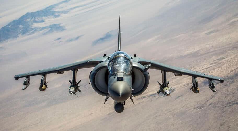 美军两天遭三记重锤：F-16坠毁！48小时三次坠机