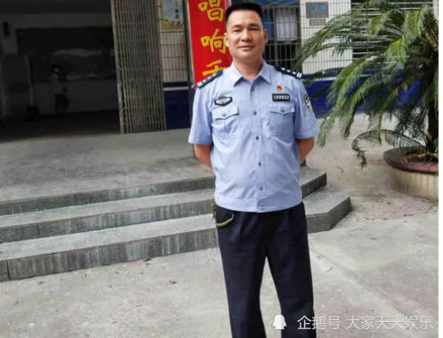 湖南一落马派出所长押解途中死亡