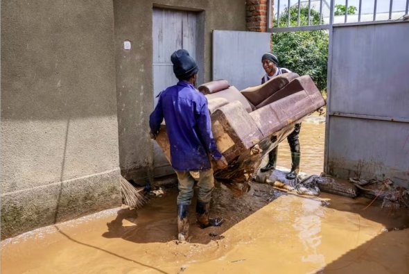 卢旺达洪水造成130人死亡，5000多所房屋被毁