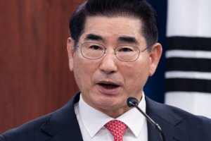 韩国国防部长因戒严