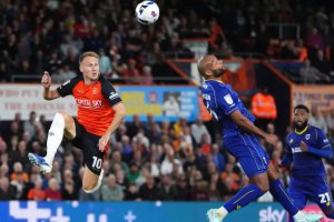 英甲联赛卢顿1:0 AFC温