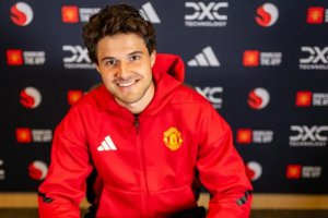 为什么曼联在马丁内斯之前签下了拉门斯