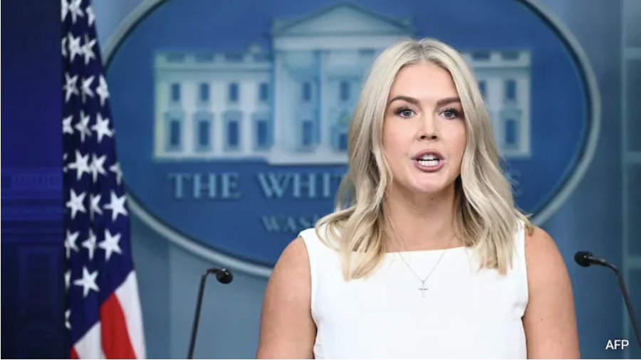 卡罗琳·莱维特说，袭击发生后，特朗普与以色列总理本雅明·内塔尼亚胡单独进行了交谈。