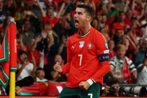 欧洲世界杯预选赛葡萄牙2-2匈牙利