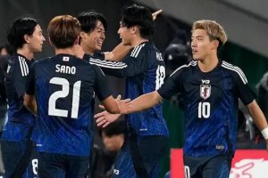 友谊赛日本3-2巴西