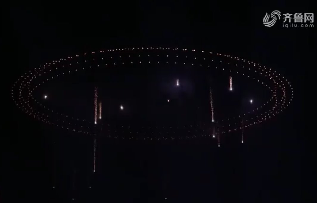 湖南浏阳无人机烟花表演现场失火