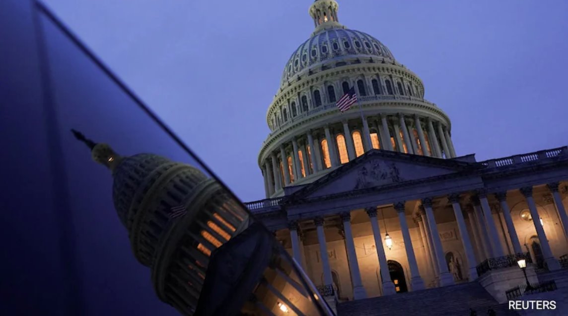 美国法院暂时停止因政府关门而裁减联邦工作人员的措施